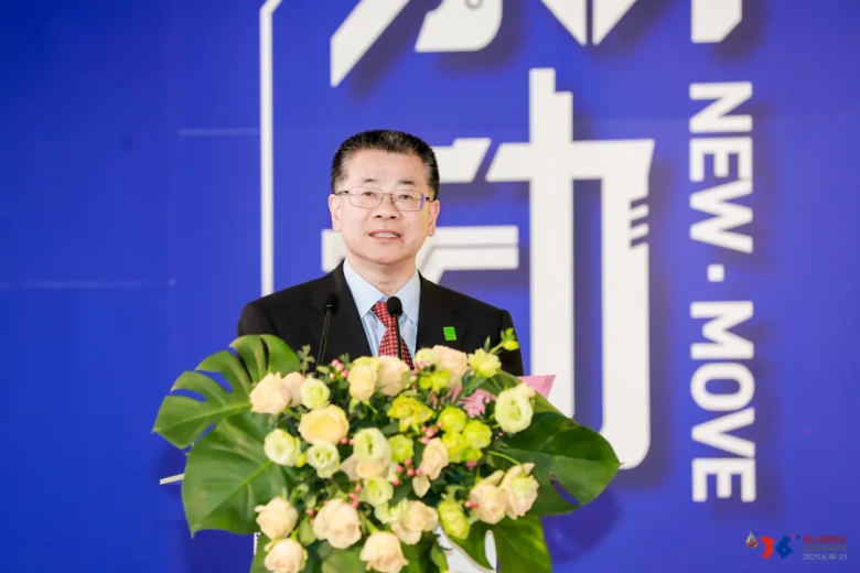 这个会不仅给经销商指明了方向，同时还提供了平台跟数据参考