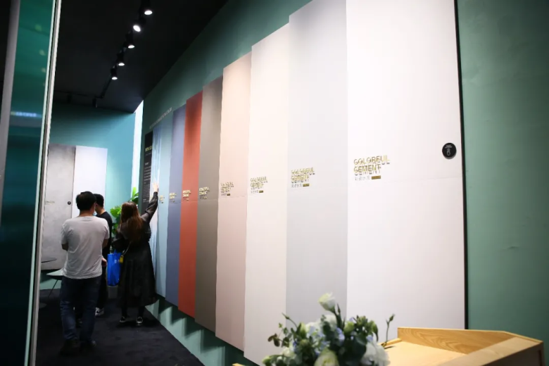 后悔没来现场？80+张图片，呈现第36届佛山陶博会产品最新趋势