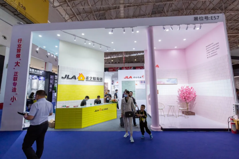 后悔没来现场？80+张图片，呈现第36届佛山陶博会产品最新趋势