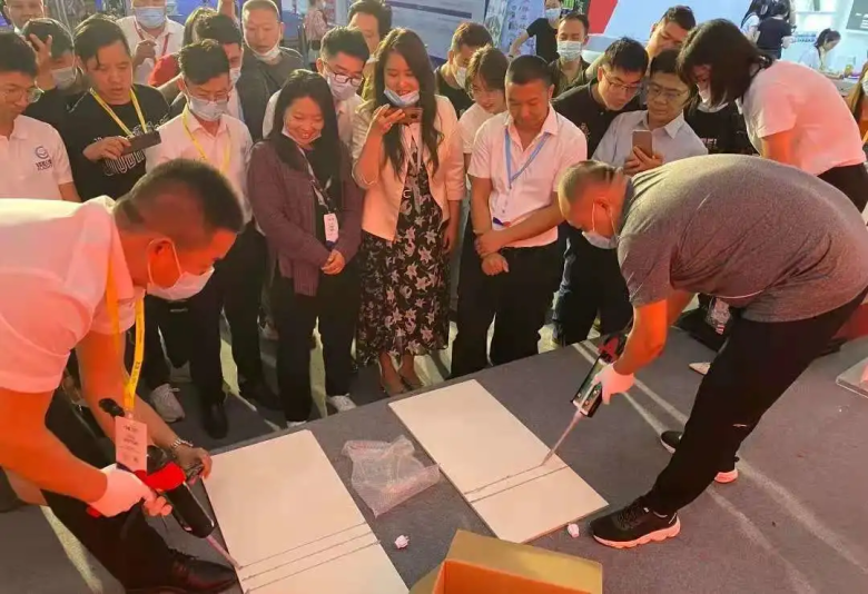 「现场直击」15个镜头中的佛山陶博会，记录每一个精彩瞬间
