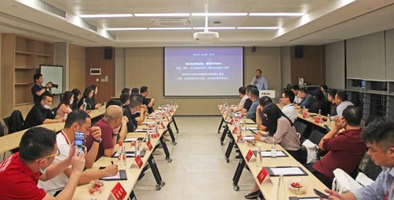 喻镇荣：瓷砖岩板行情与“厂、房”关系变化6.jpg