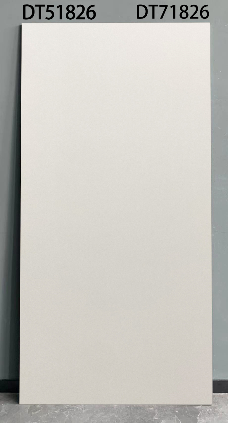 DT71826.jpg