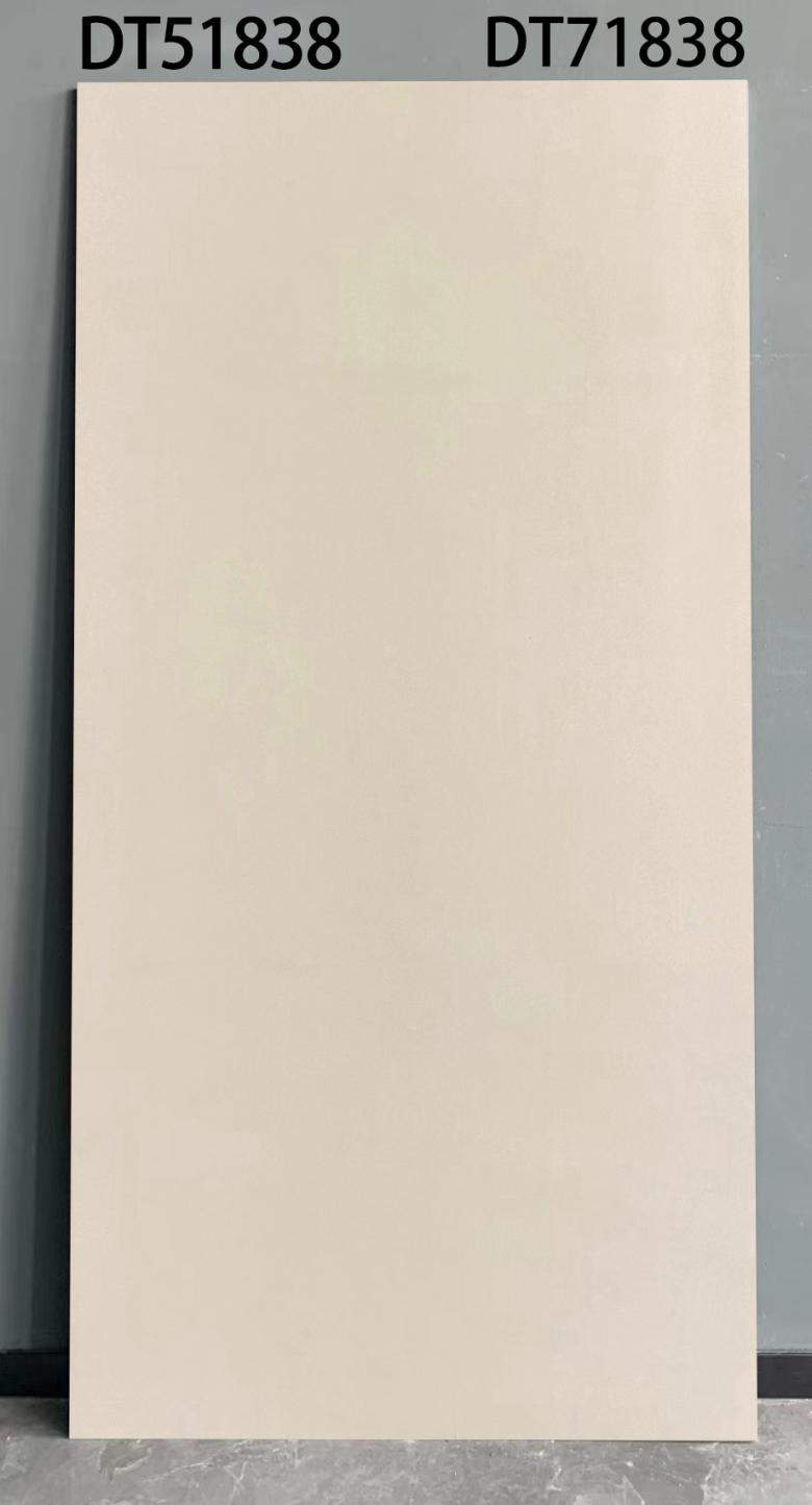 DT71838.jpg