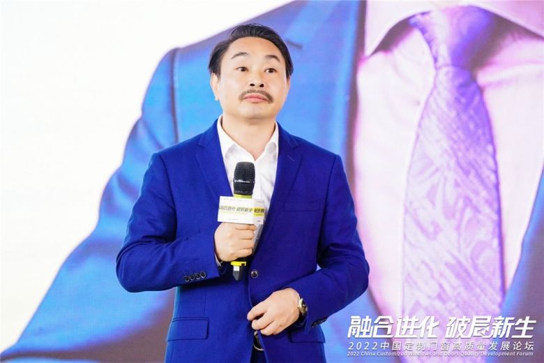 佛山市江西鄱阳商会会长邦元名匠定制家居董事长 辛大安.jpg