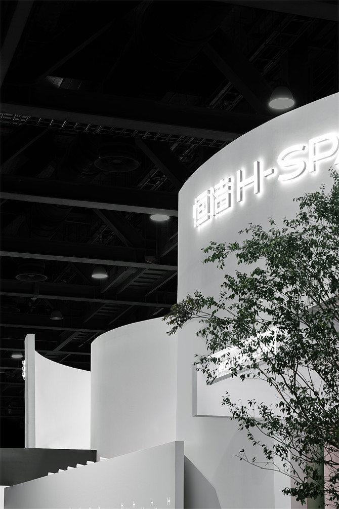2._SRX0772RAW uncompressed1210-新.jpg