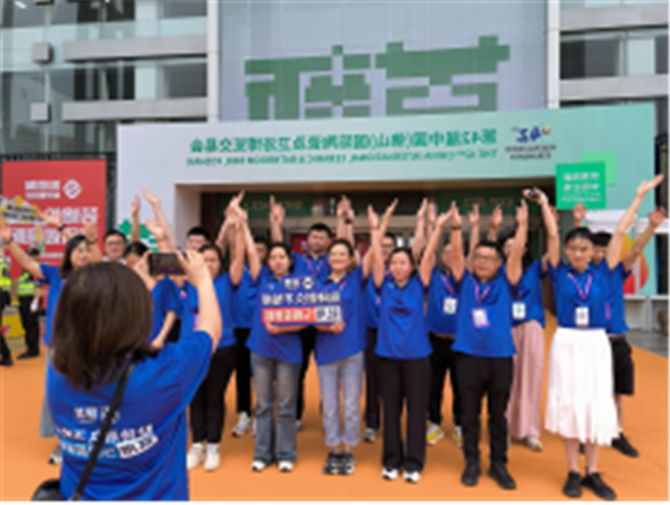固莱闪耀 2025 春季佛山陶博会(7)224.jpg