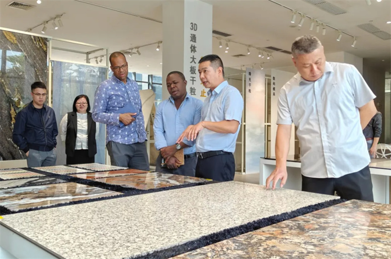 1761968177859089.jpg 2.jpg